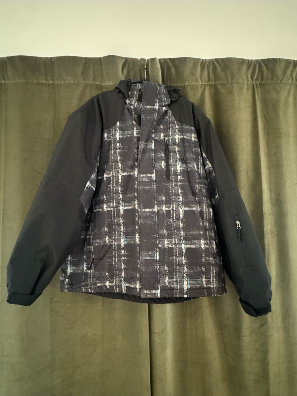Free Country Snowboard / Ski Jacket — XL
Y2K / vintage snow gear vibes